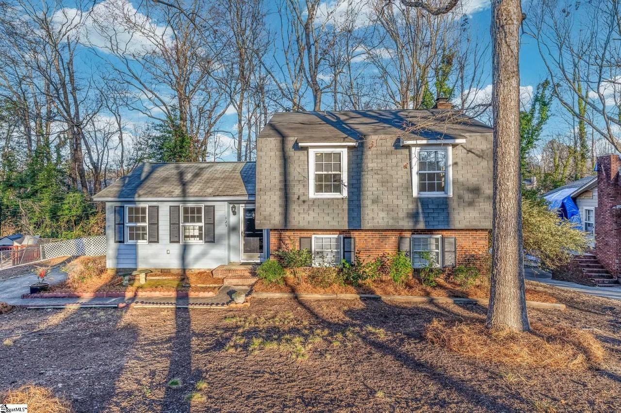 125 Newgate Dr - Photo 2 of 35