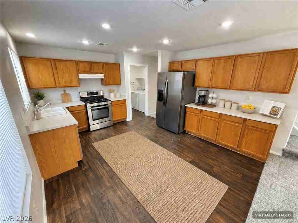 3237 Little Stream St - Photo 4 of 12