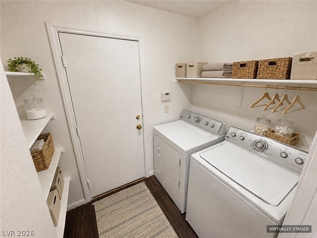 3237 Little Stream St - Photo 5 of 12