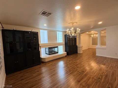 9121 Teal Lake Ct - Photo 6 of 30