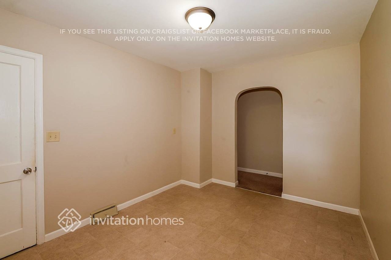 3940 3rd St Ne - Photo 6 of 20