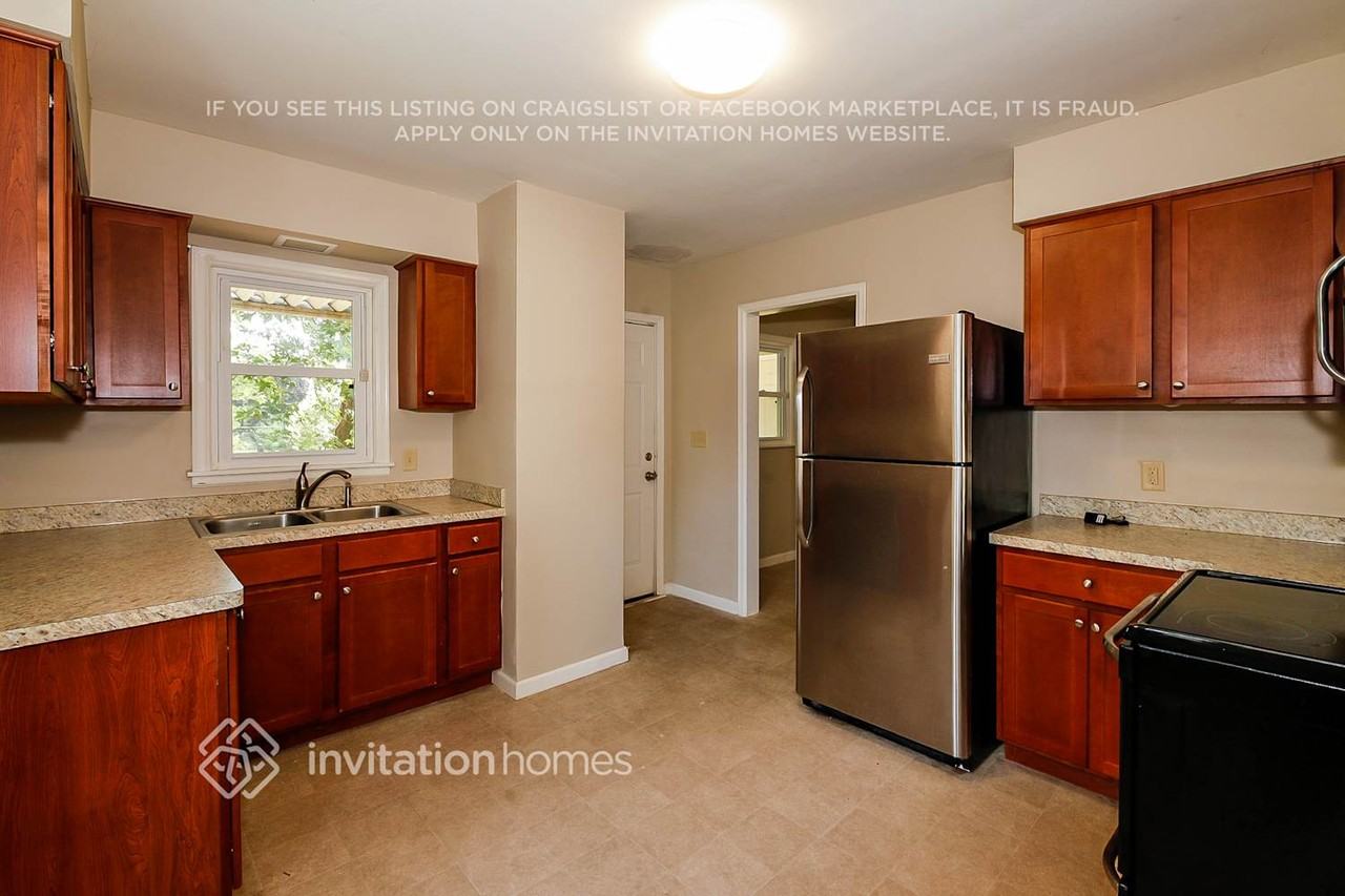 3940 3rd St Ne - Photo 7 of 20