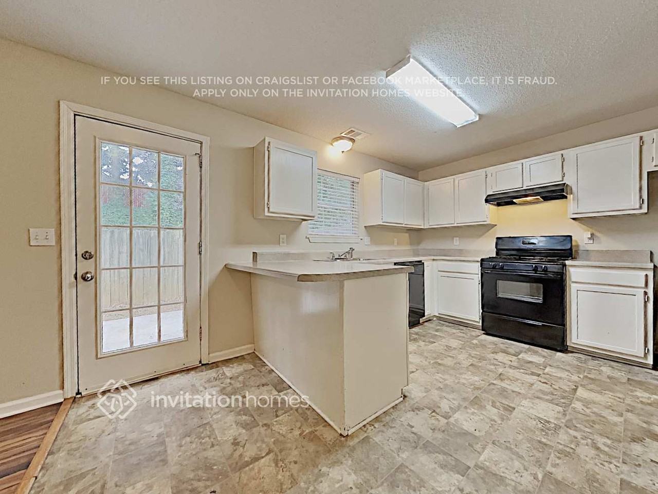 2323 Wavetree Ln Nw - Photo 7 of 19