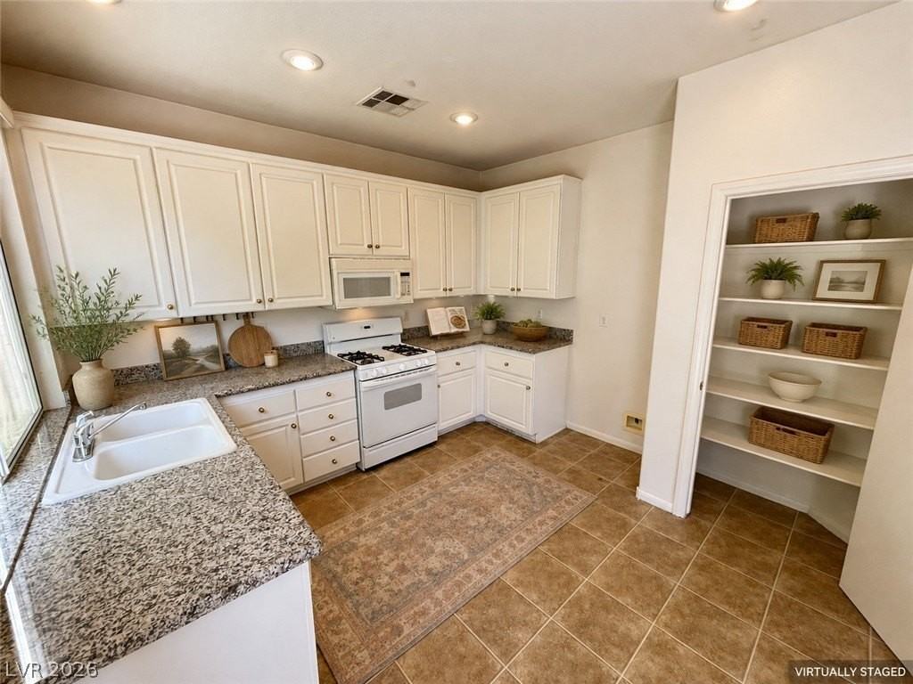 10319 Splendor Ridge Ave - Photo 5 of 23