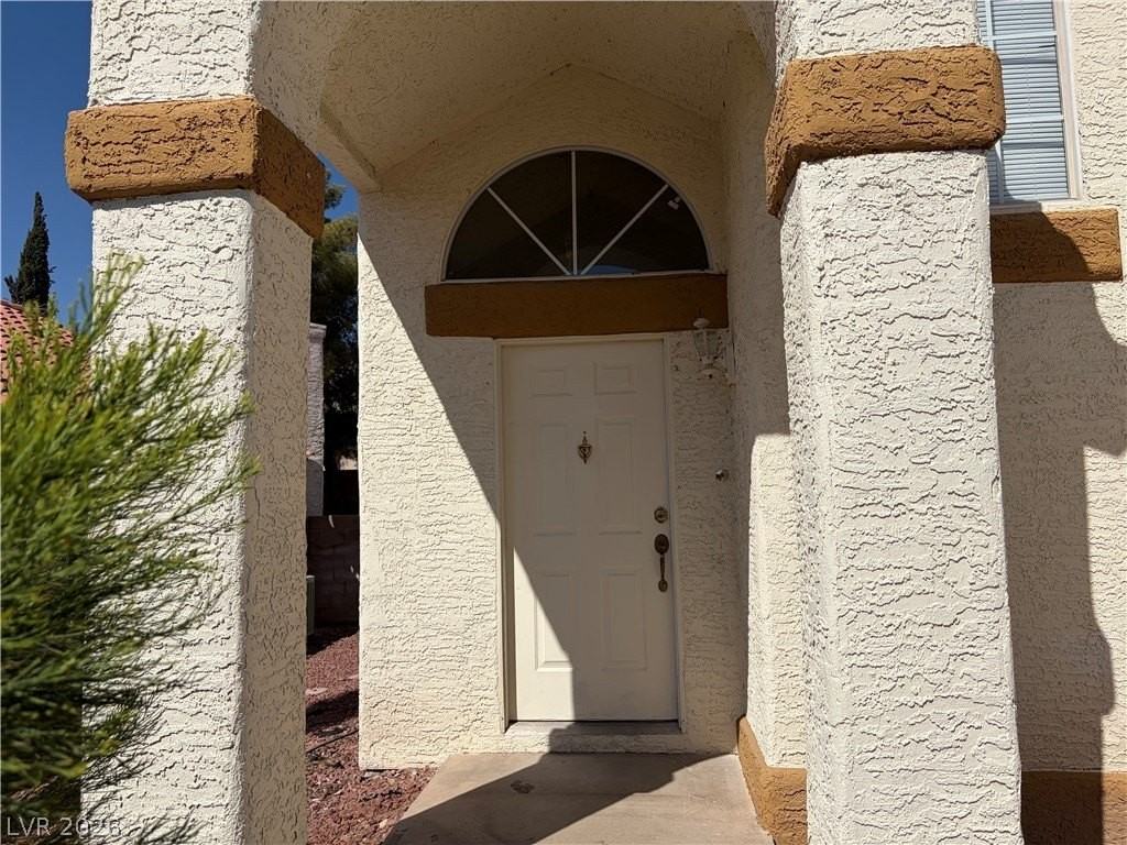 2713 Brienza Way - Photo 4 of 50