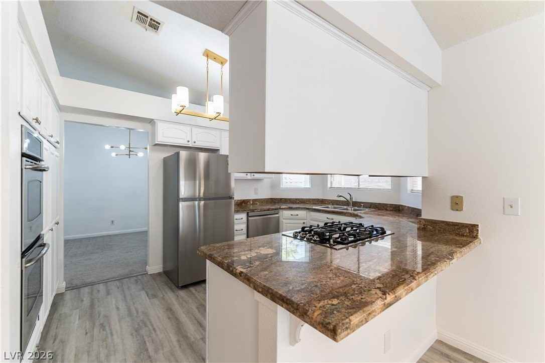 826 Anchor Dr - Photo 6 of 12
