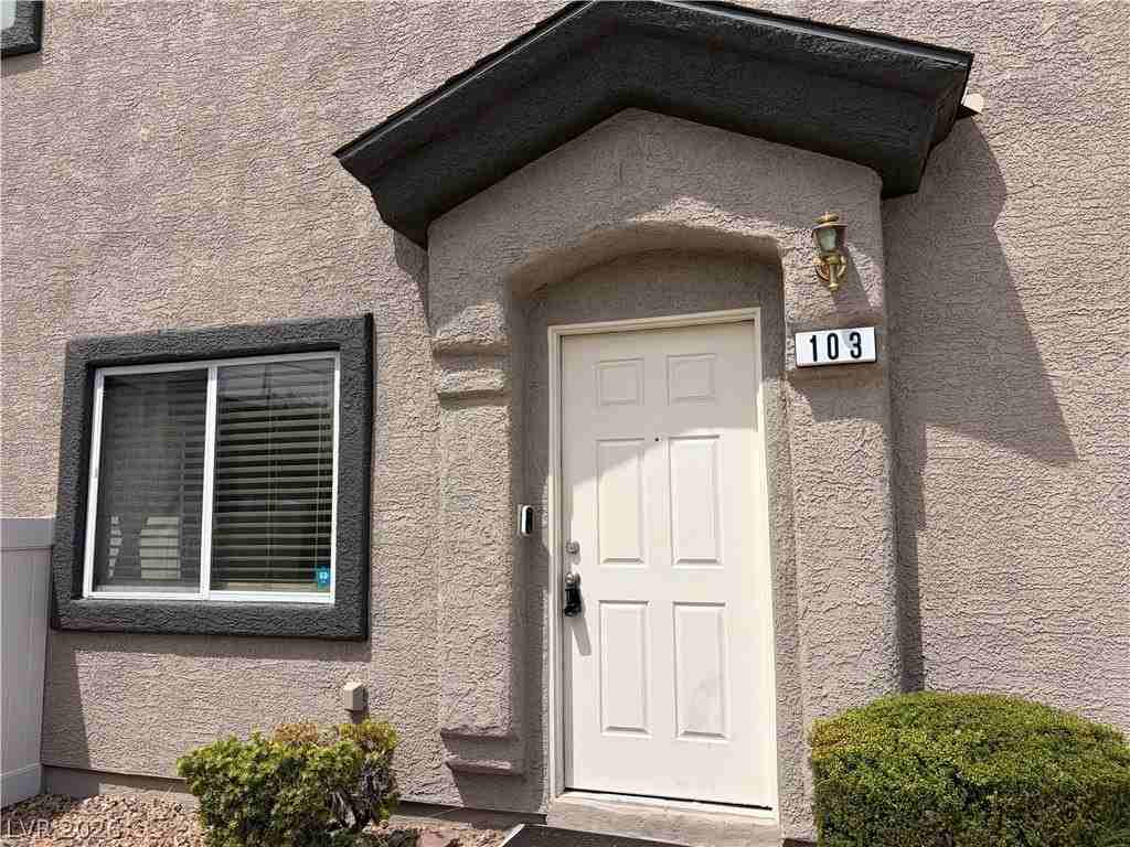 4647 Dealers Choice Way #103 - Photo 5 of 49