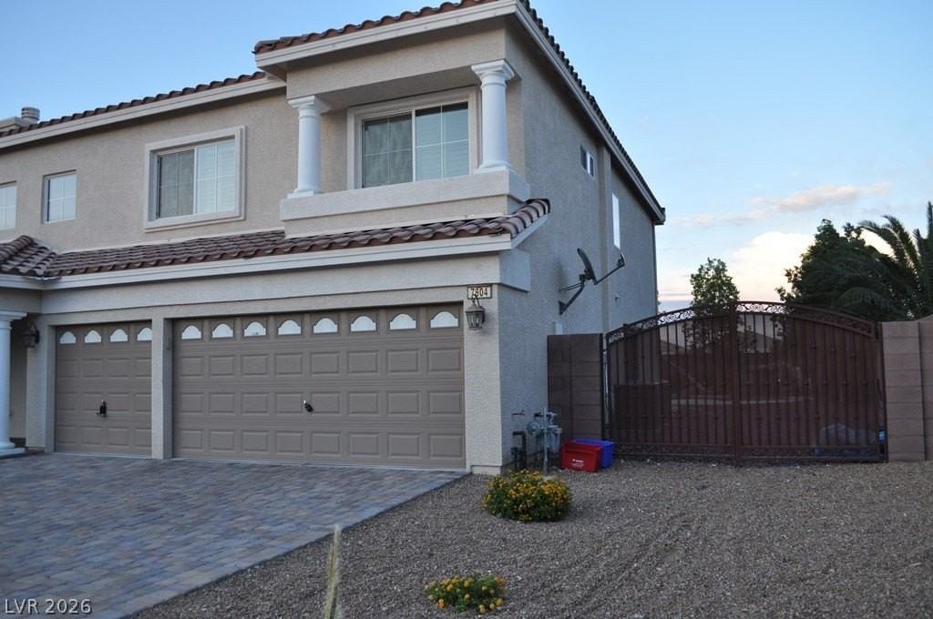7804 Jacaranda Hill Ct - Photo 2 of 34