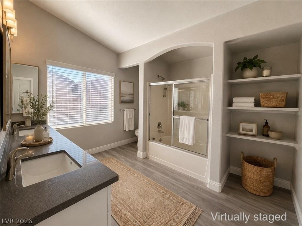 9769 Wailings Ave - Photo 4 of 24