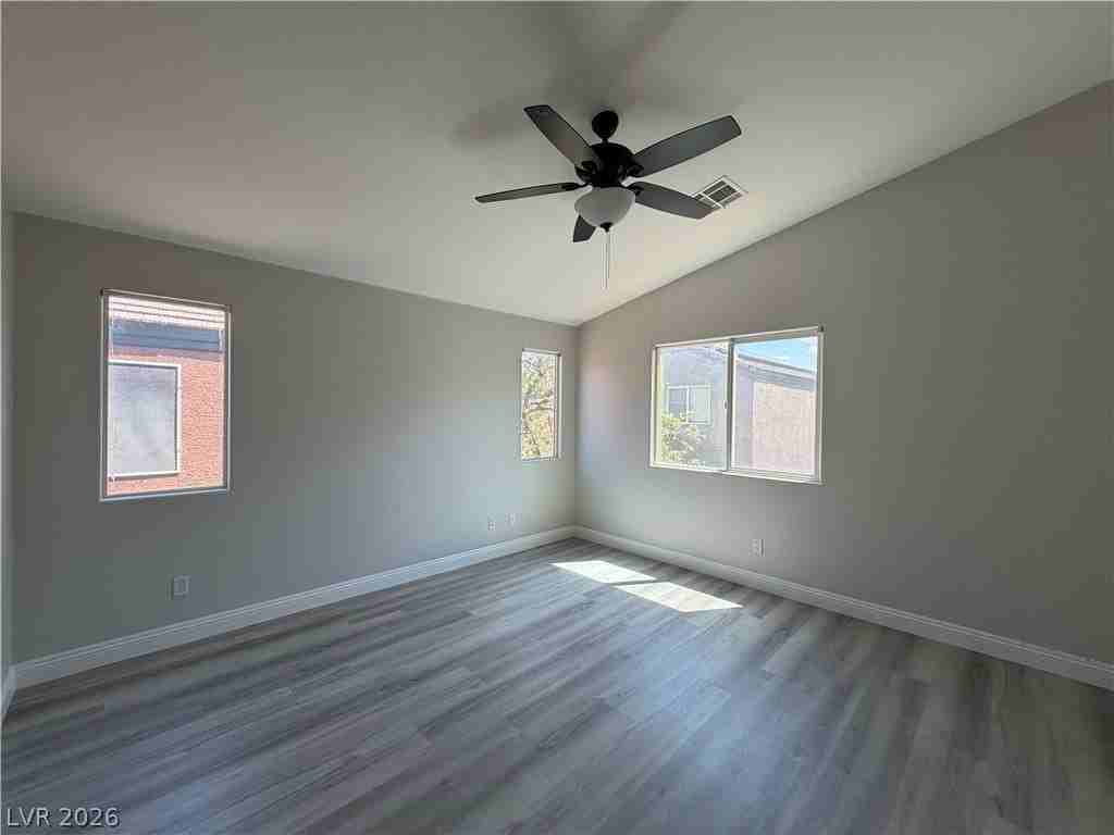 9769 Wailings Ave - Photo 6 of 24