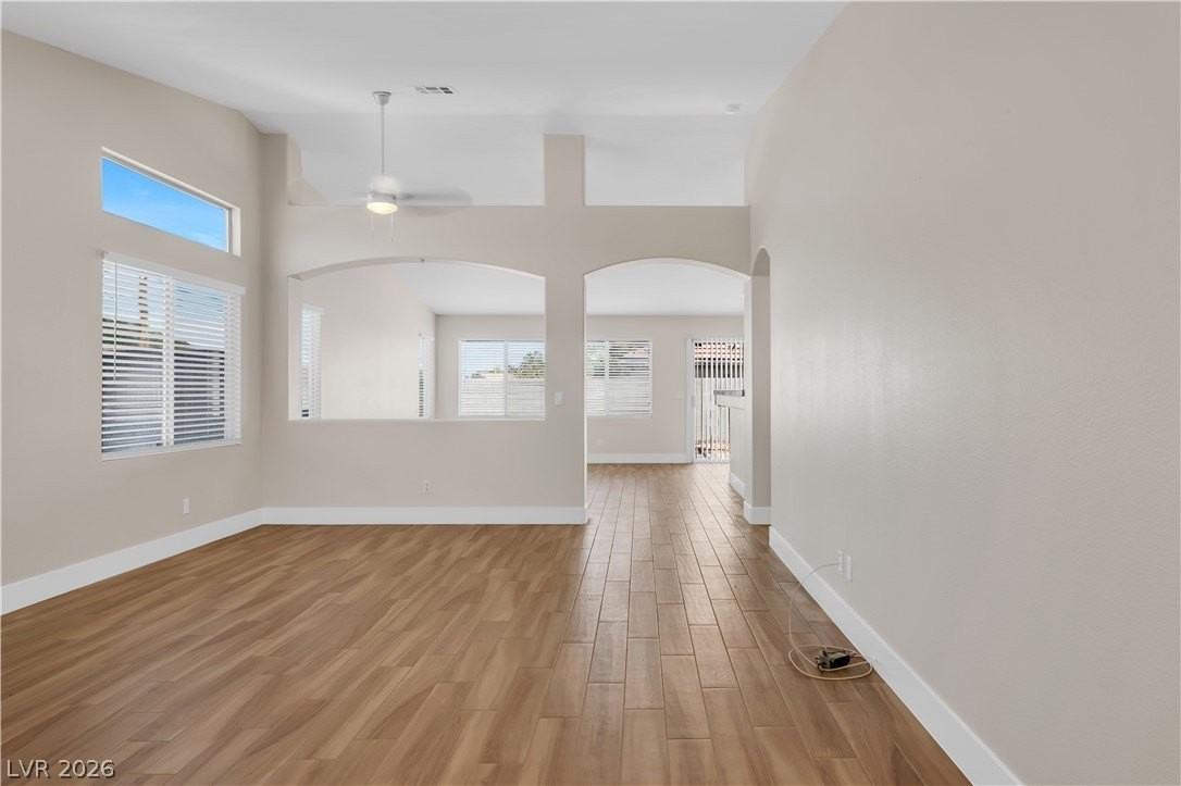 1426 Bugle Boy Dr - Photo 2 of 26