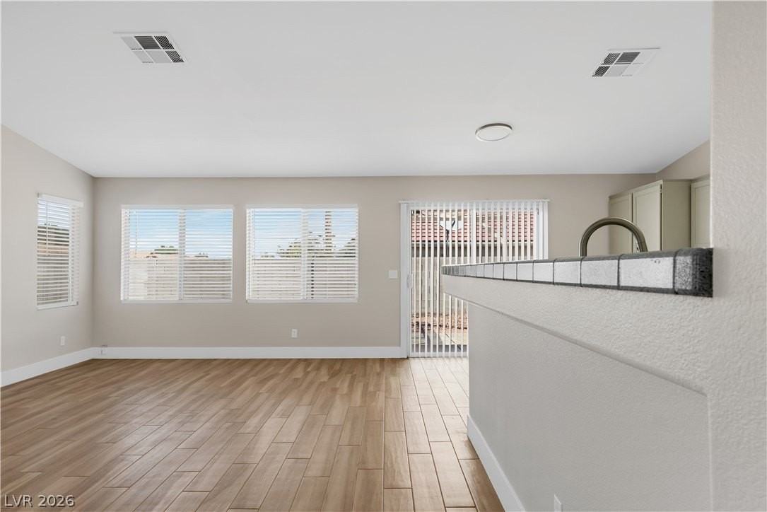 1426 Bugle Boy Dr - Photo 4 of 26