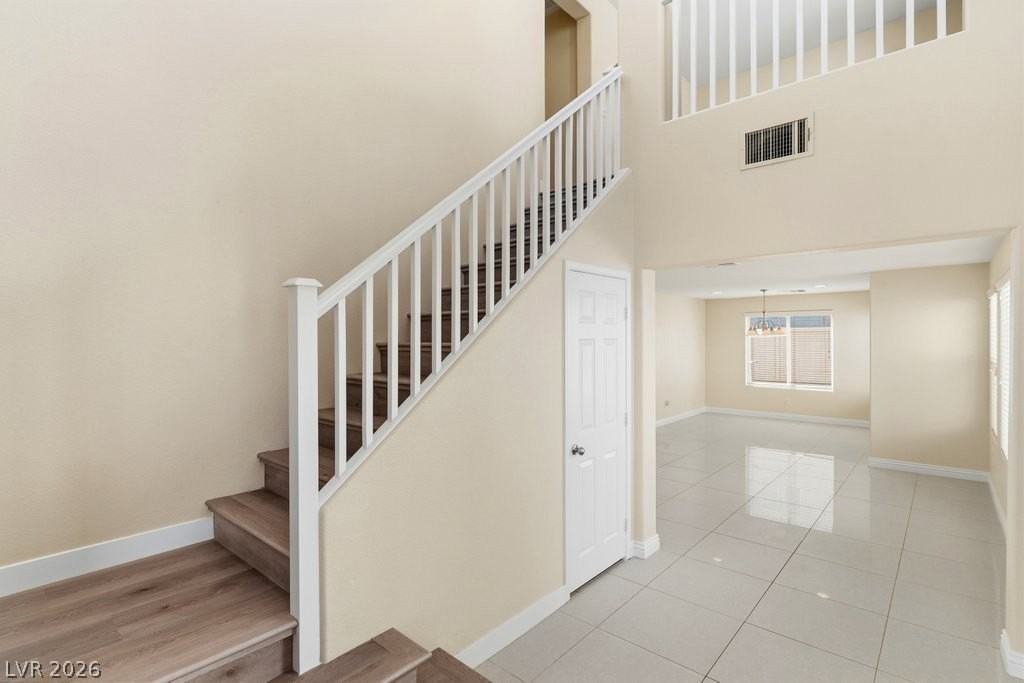 4683 Aventura Canyon Ct - Photo 4 of 37