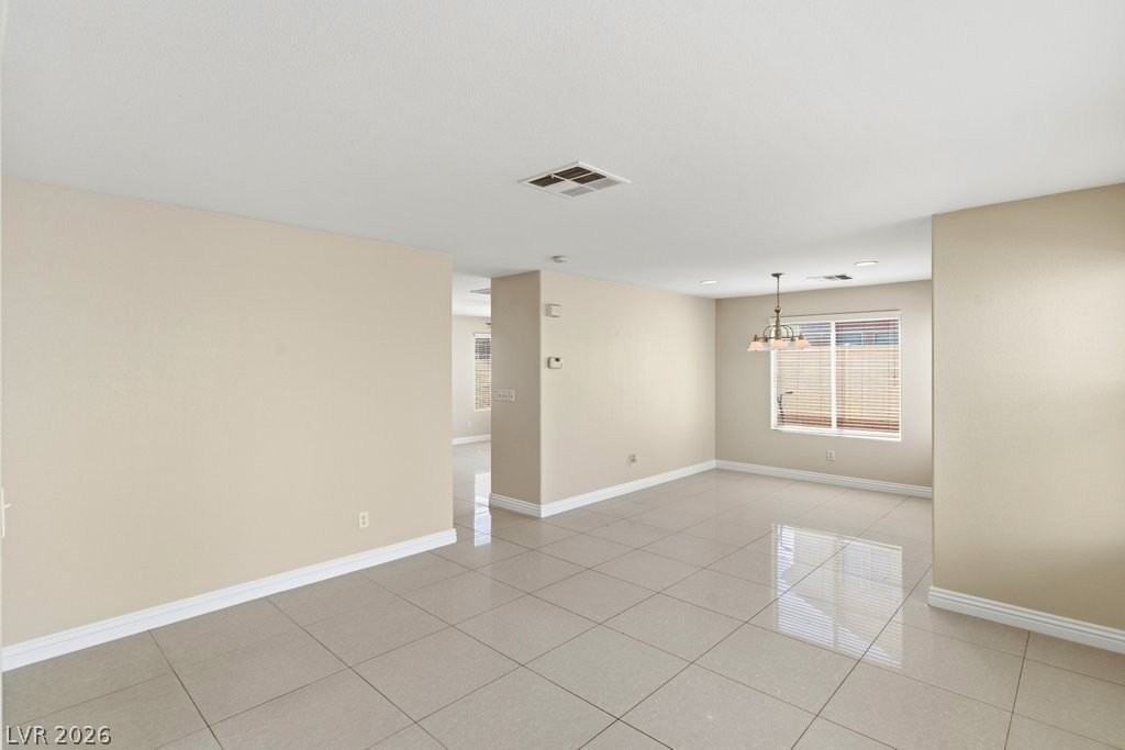 4683 Aventura Canyon Ct - Photo 6 of 37