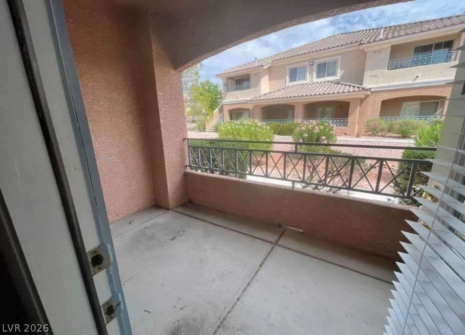 424 Pine Haven St #102 - Photo 7 of 8