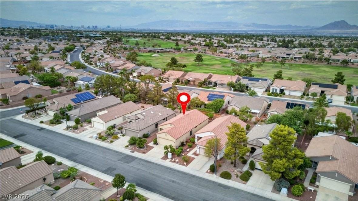 2118 Desert Woods Dr - Photo 3 of 35