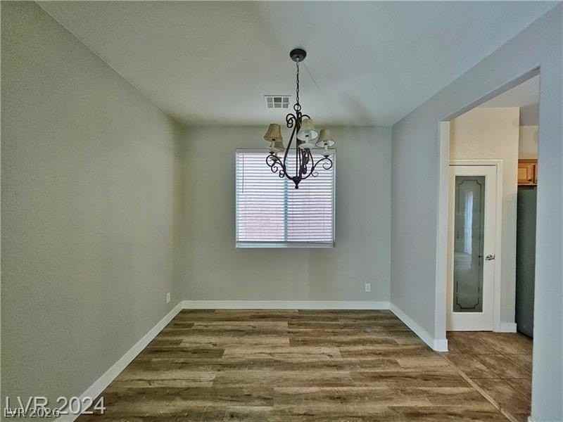 8961 Veneroso St - Photo 6 of 23