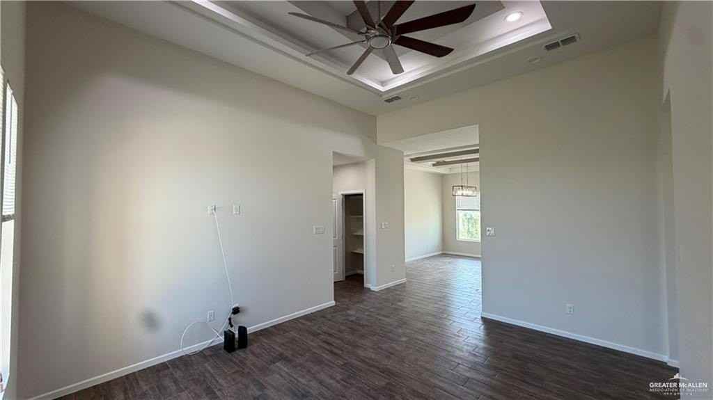 714 Santa Isabel St - Photo 2 of 19
