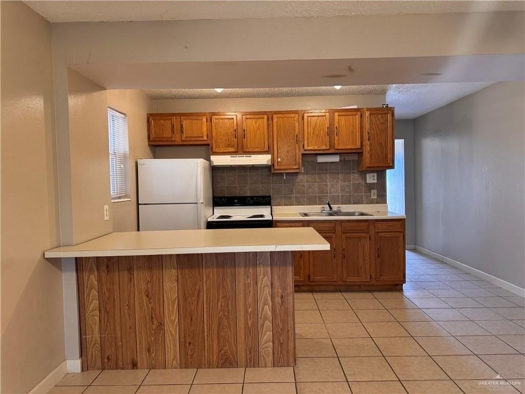 3415 N Kenyon Rd #3 - Photo 4 of 17