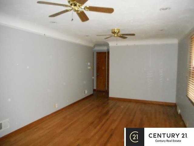 2316 N 68th St - Photo 5 of 17