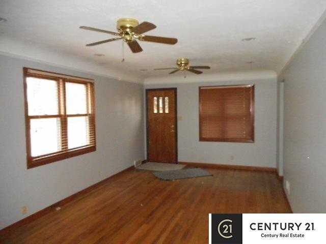2316 N 68th St - Photo 6 of 17