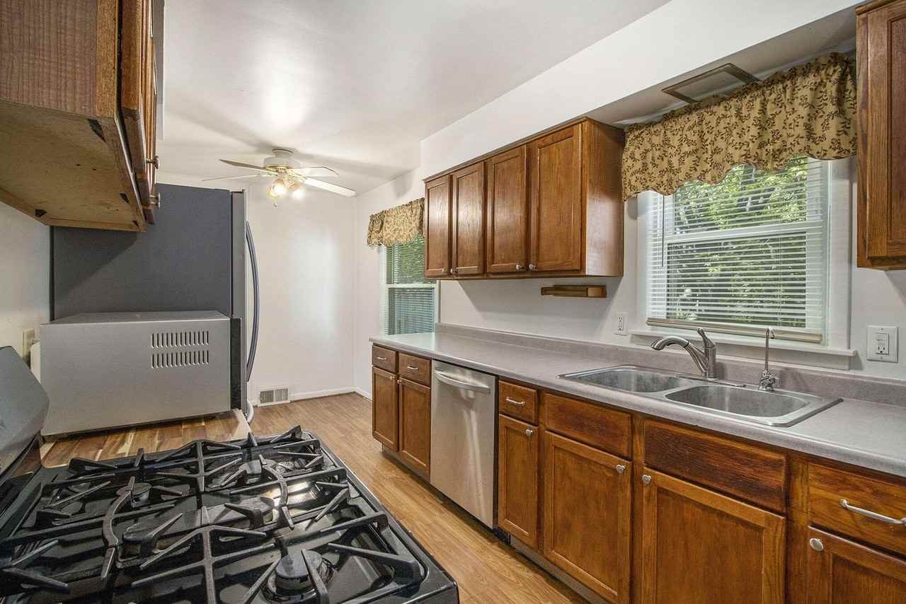 5215 E S Ave - Photo 6 of 20