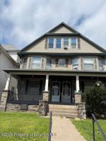 featured image of 615 N Main St