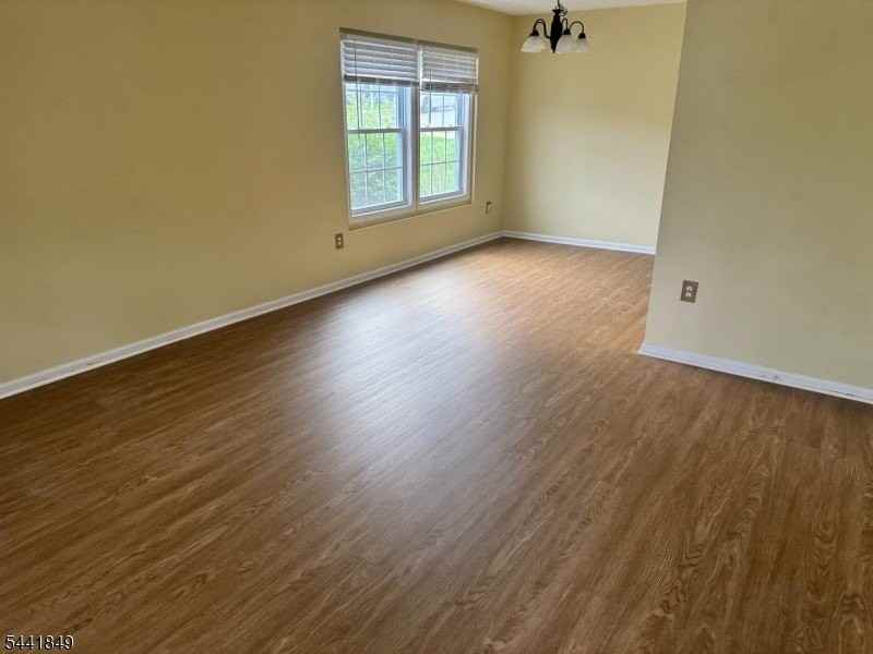 705 Bryant Dr - Photo 3 of 14