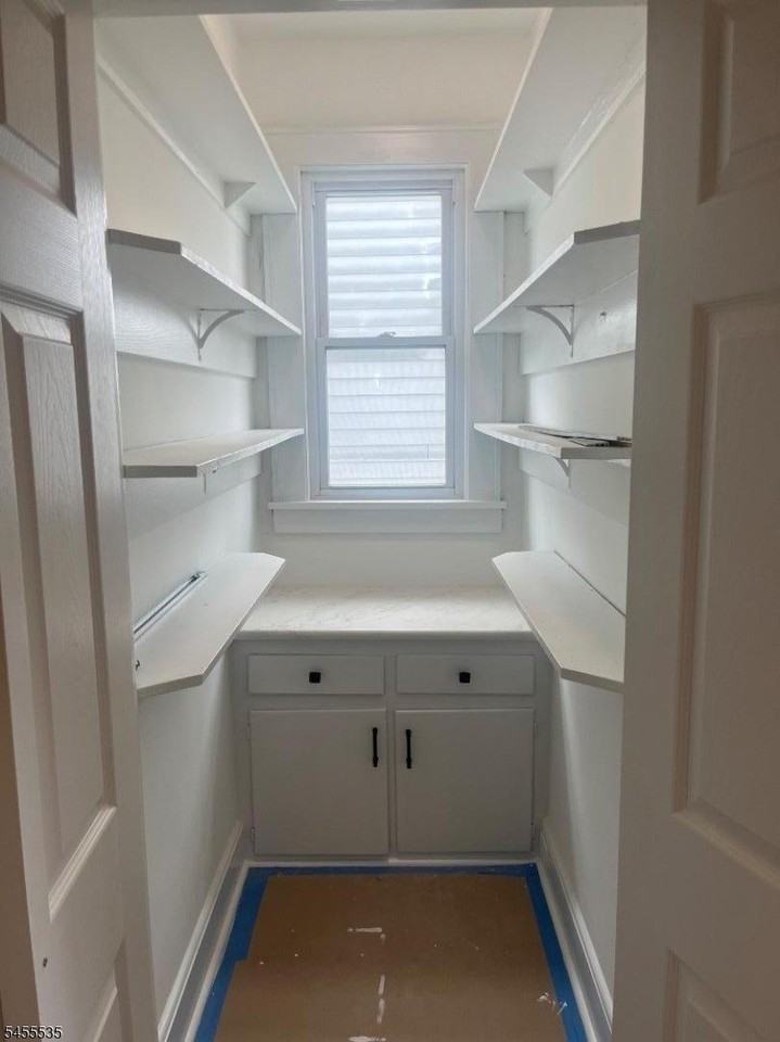 56 Seger Ave - Photo 6 of 9