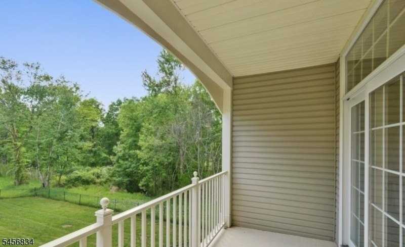 117 Crown Ct - Photo 5 of 22