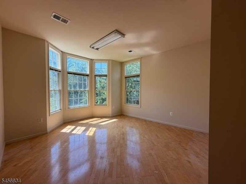 117 Crown Ct - Photo 6 of 22