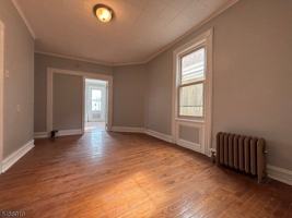 featured image of 144 E Jersey St #2