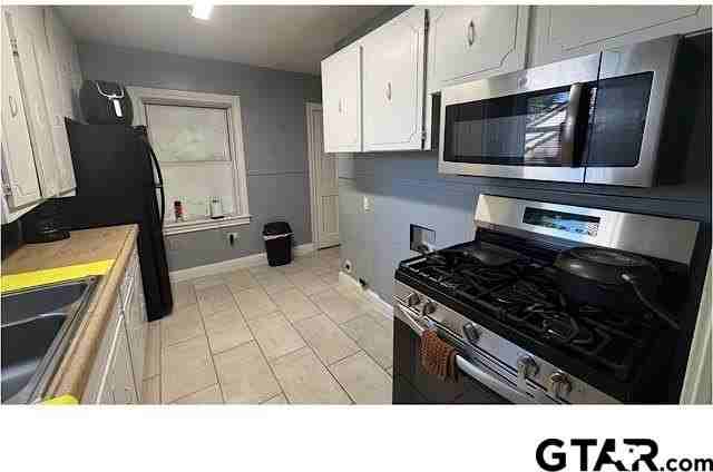 1425 Crescent Dr - Photo 6 of 15