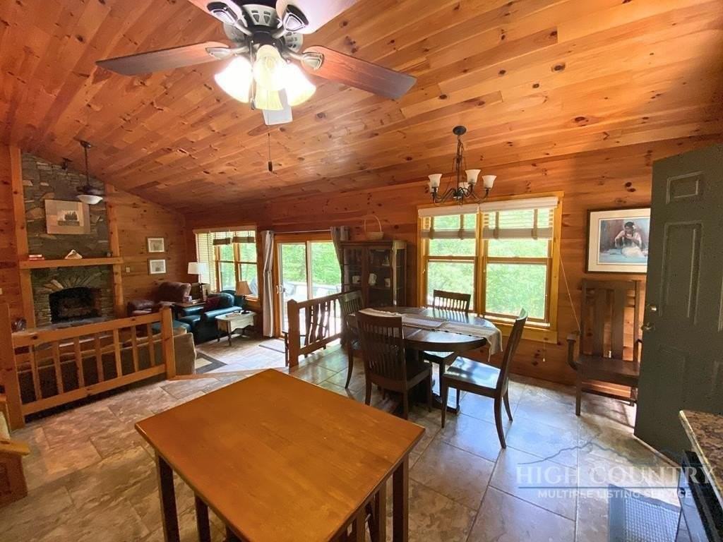 476 Ballou Mills Rd - Photo 5 of 15