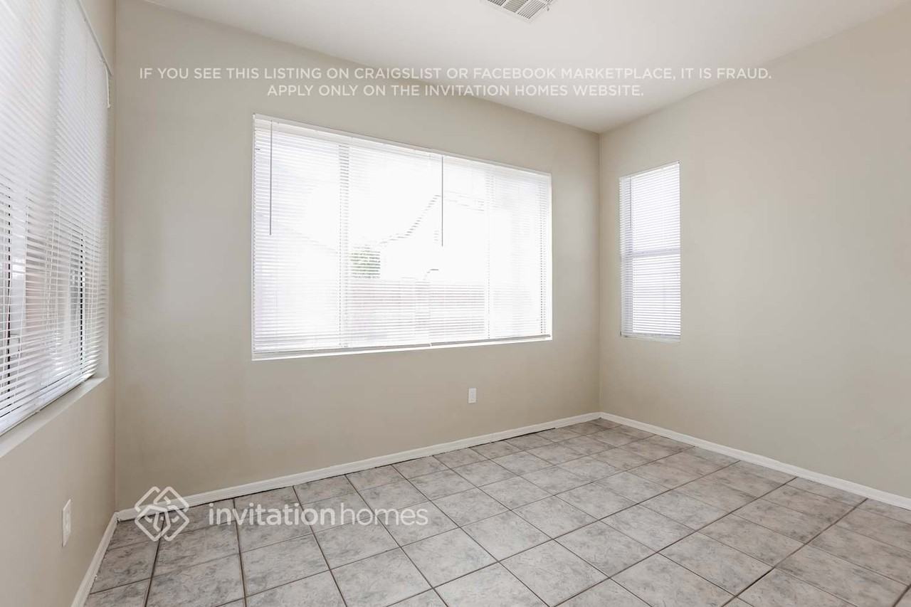 8743 E Kilarea Ave - Photo 6 of 18