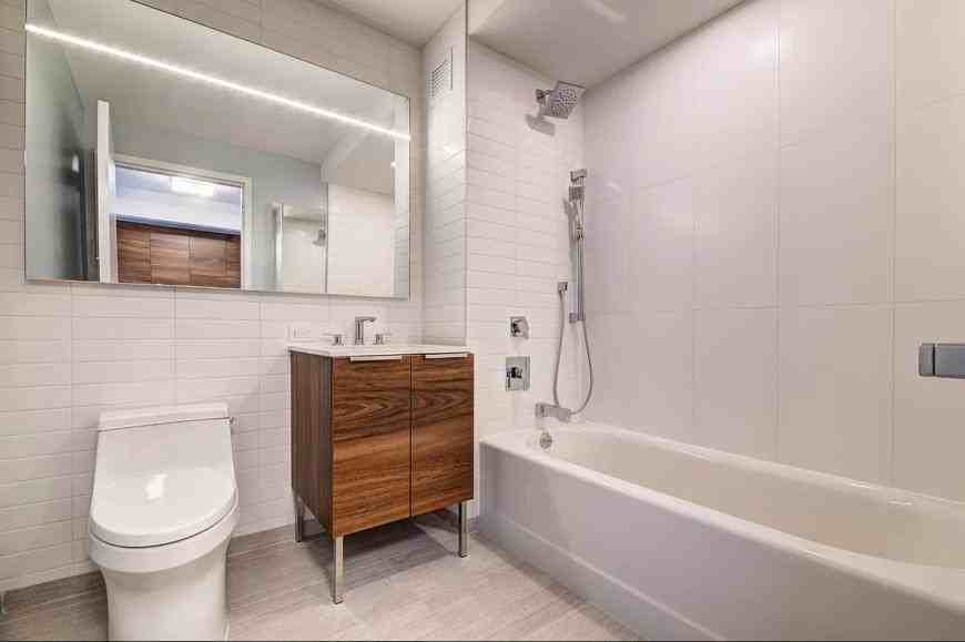 171 Suffolk St - Photo 4 of 4
