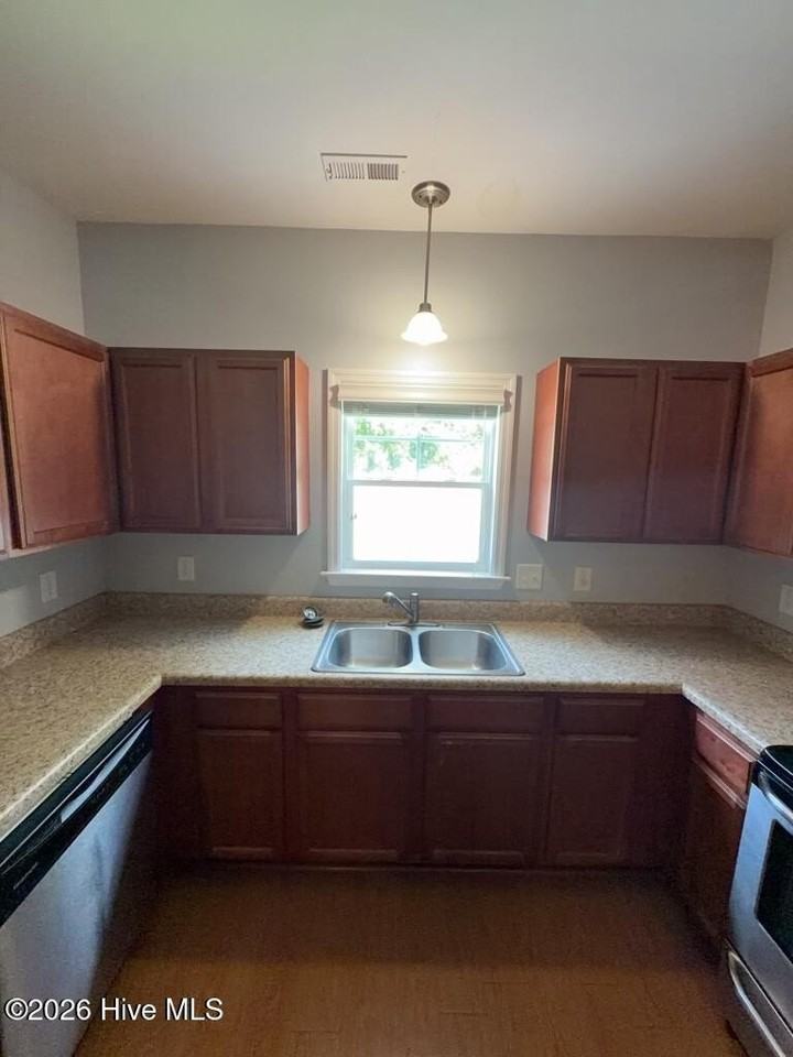 224 Caldwell Loop - Photo 7 of 25