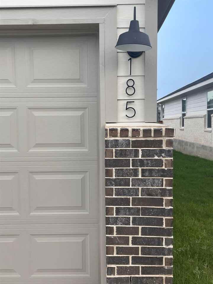 185 Grey Slate Ave - Photo 2 of 26