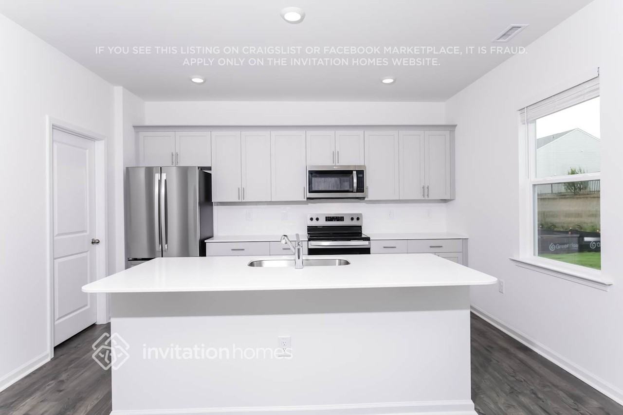 178 Saddle Mare St - Photo 7 of 18
