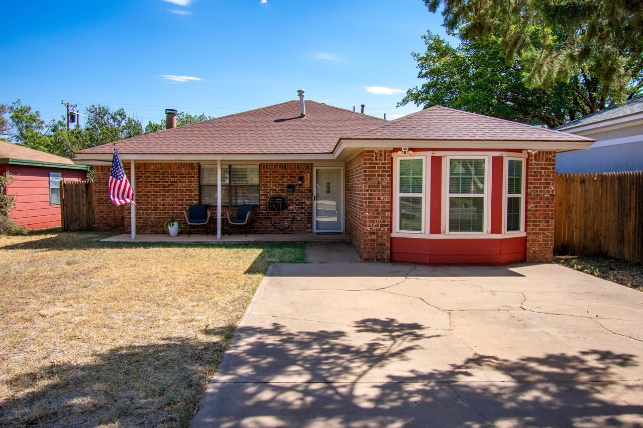 4515 39th St - Photo 2 of 16