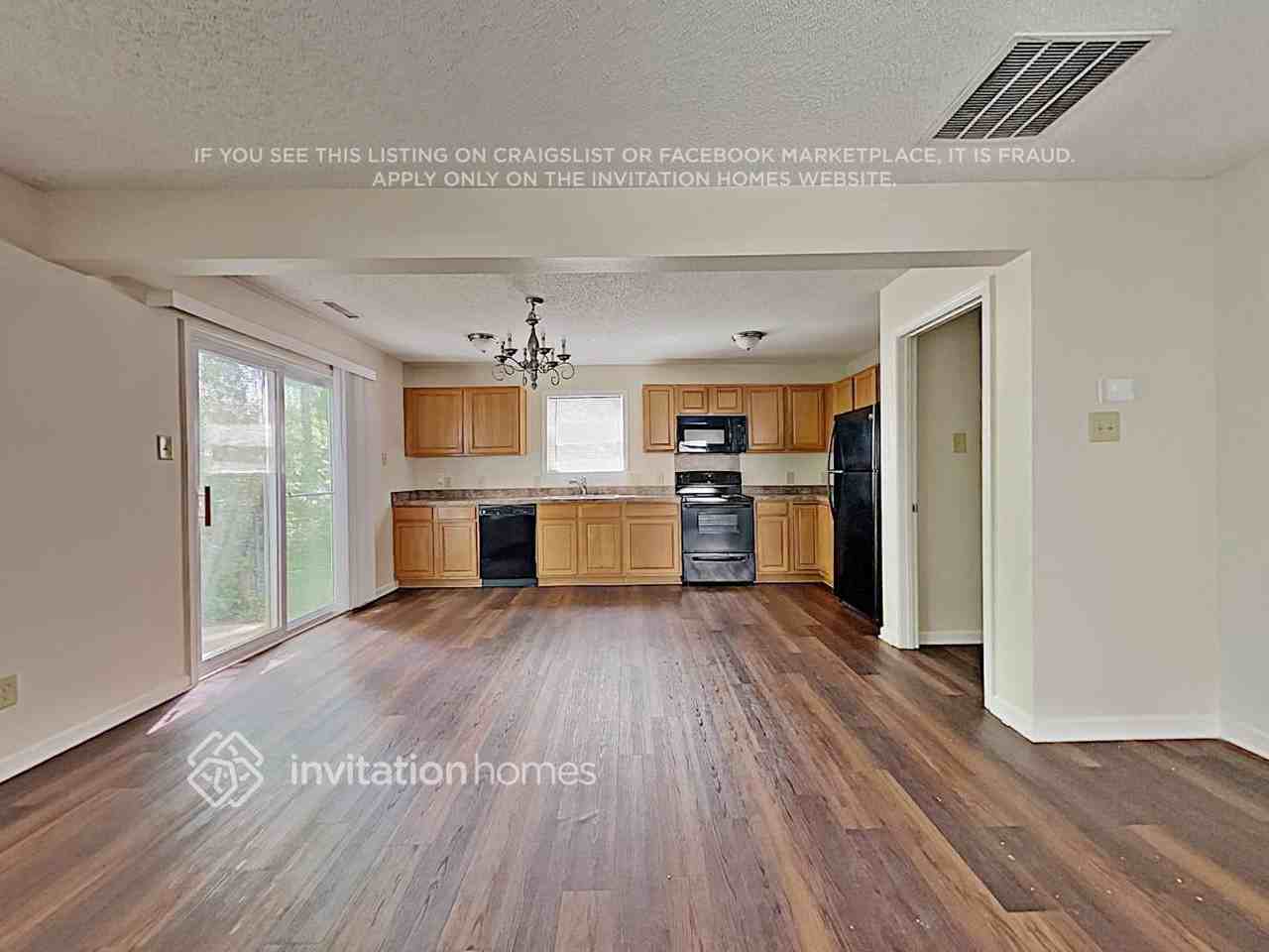 7112 Sycamore Grove Ct - Photo 6 of 18
