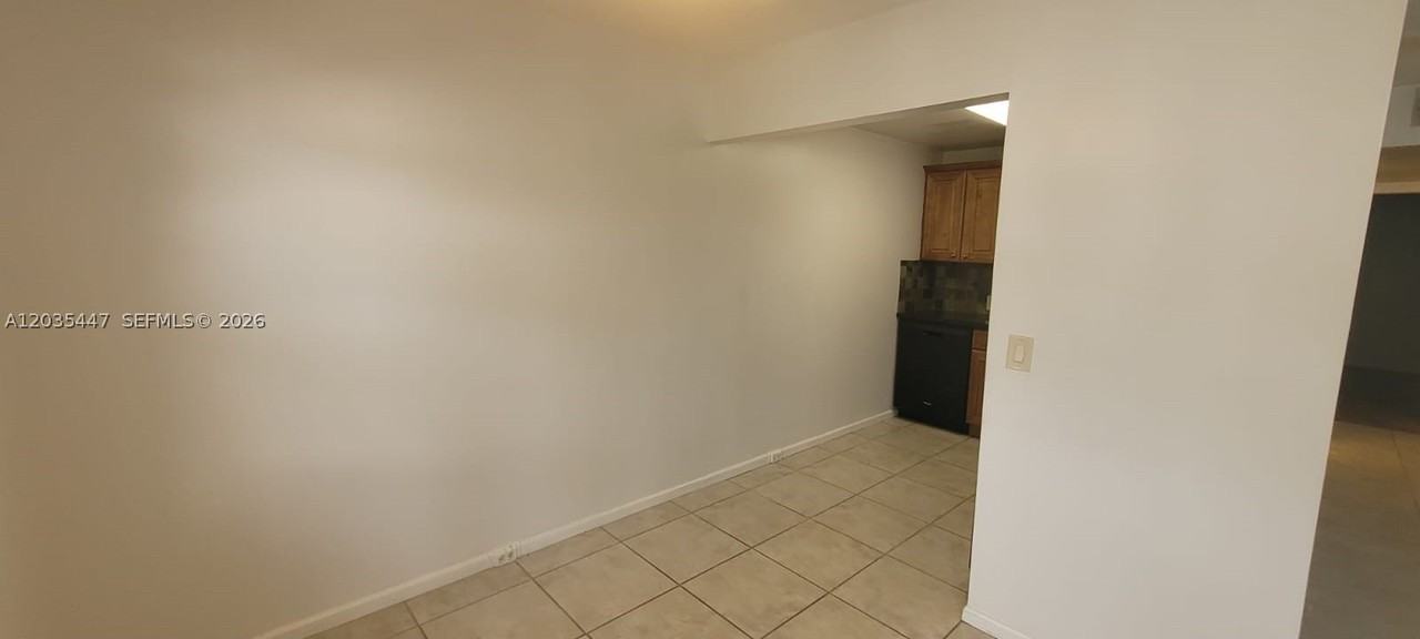 320 Fanshaw H #320 - Photo 6 of 43