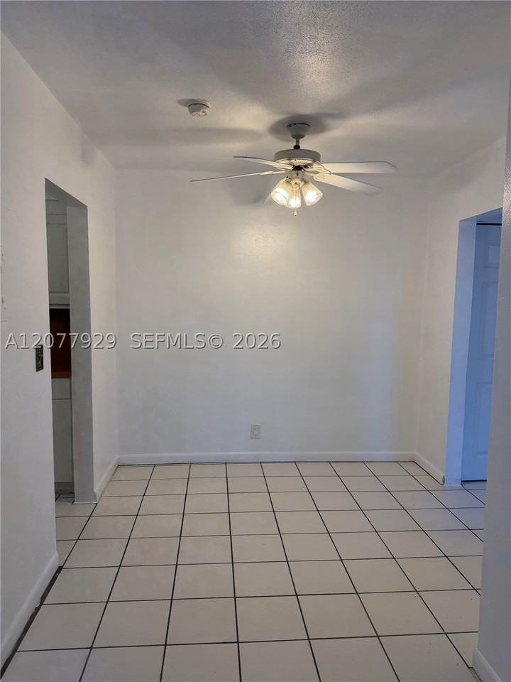 7811 Johnson St #1E - Photo 6 of 14
