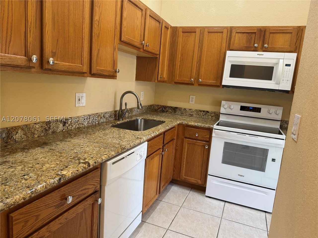 16320 Sw 103rd Ter - Photo 3 of 24