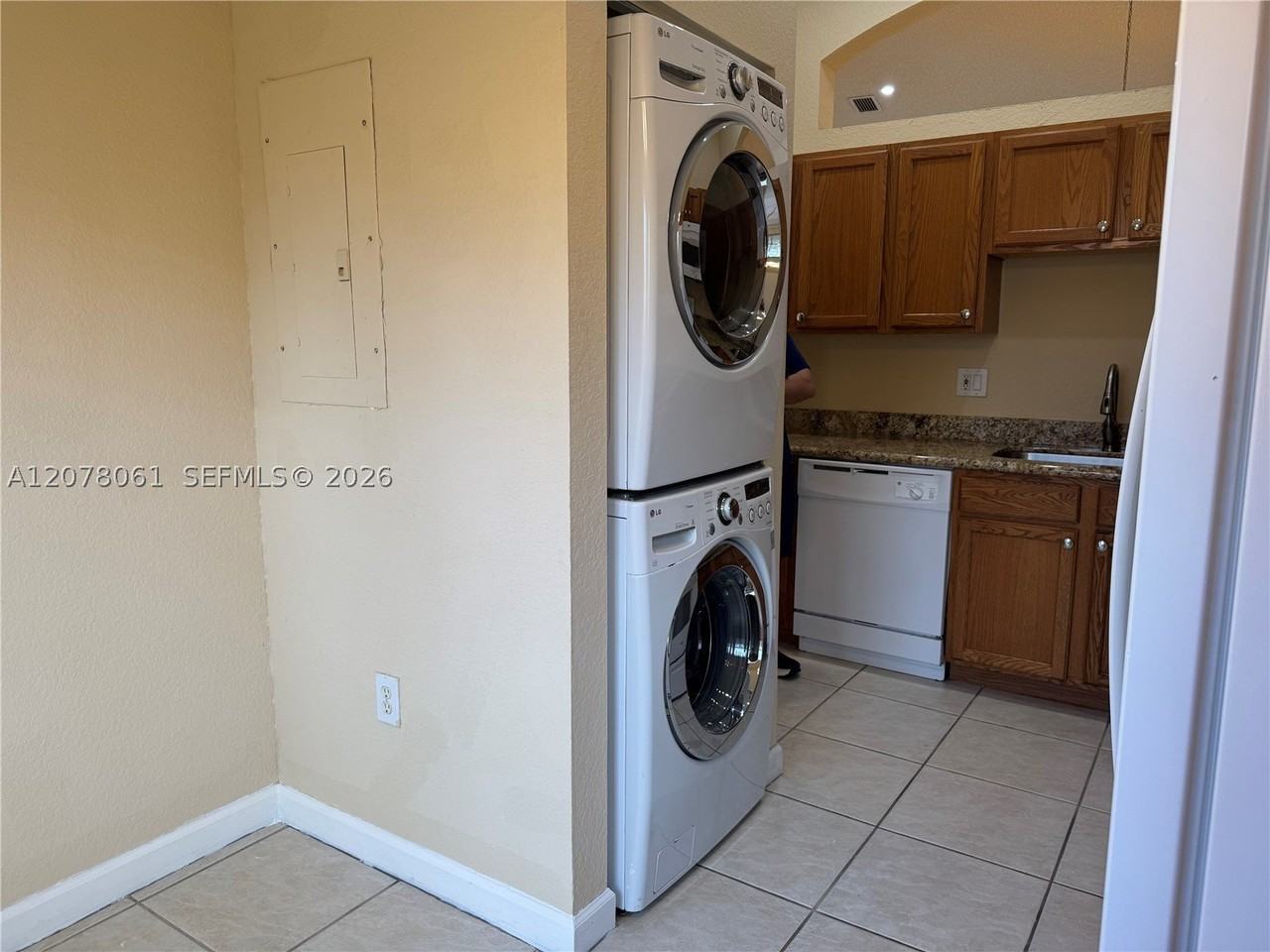 16320 Sw 103rd Ter - Photo 5 of 24
