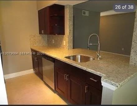 2405 Nw 33rd St #1211 - Photo 4 of 34