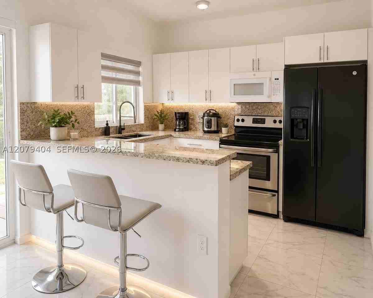 8880 Sw 25th St #8880 - Photo 2 of 14
