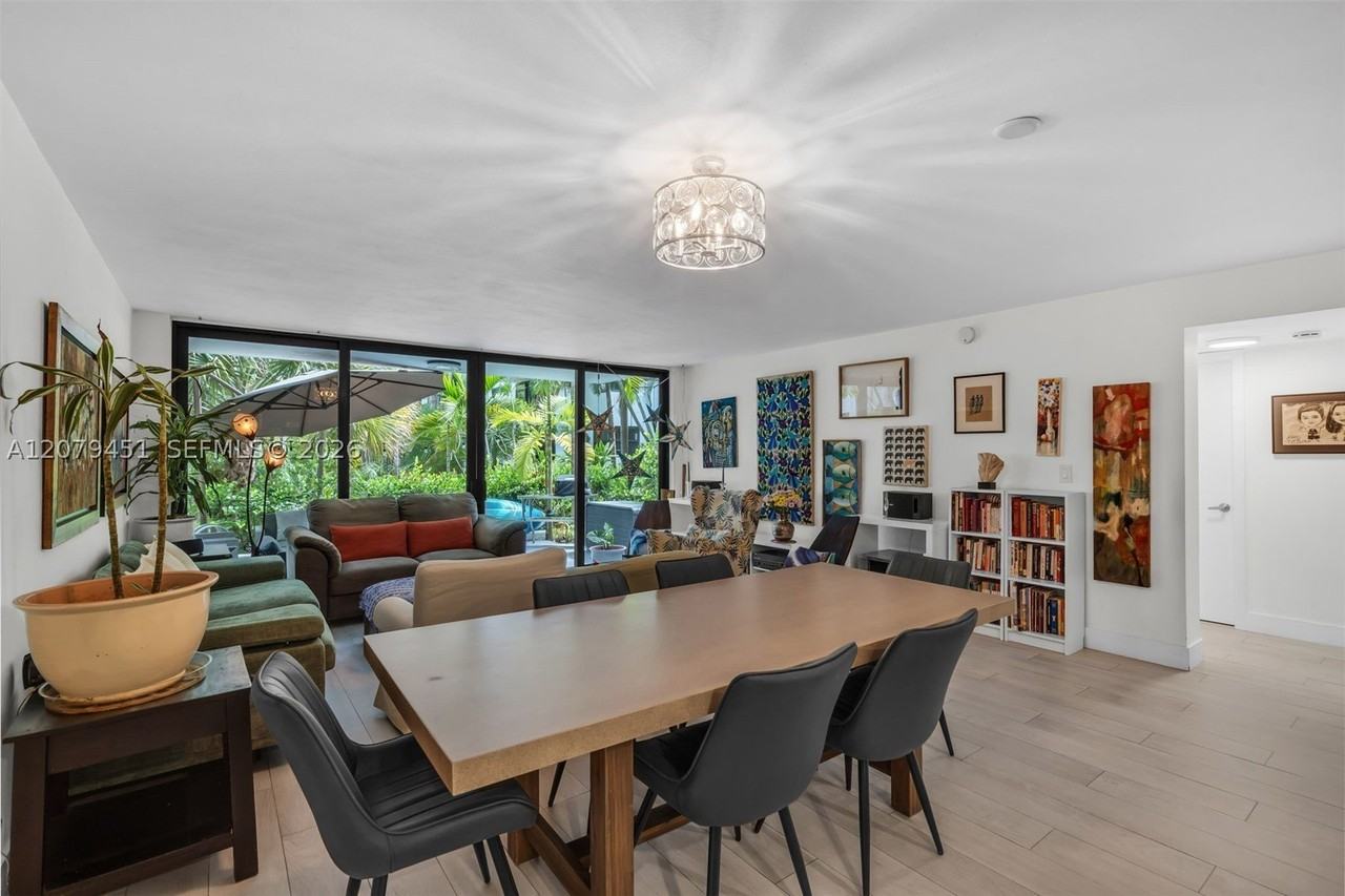 101 Ocean Lane Dr #1011 - Photo 6 of 43