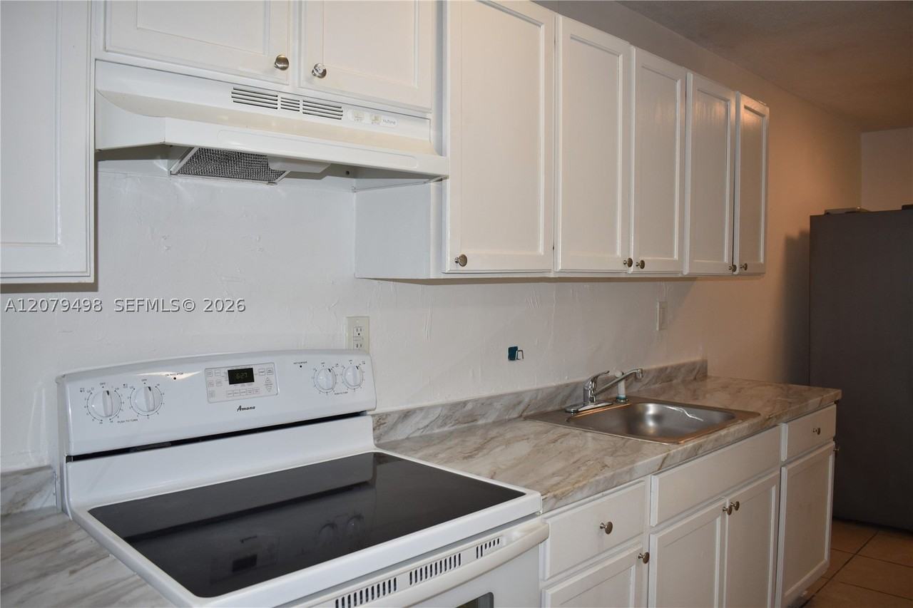 2300 Superior St #1 - Photo 2 of 22