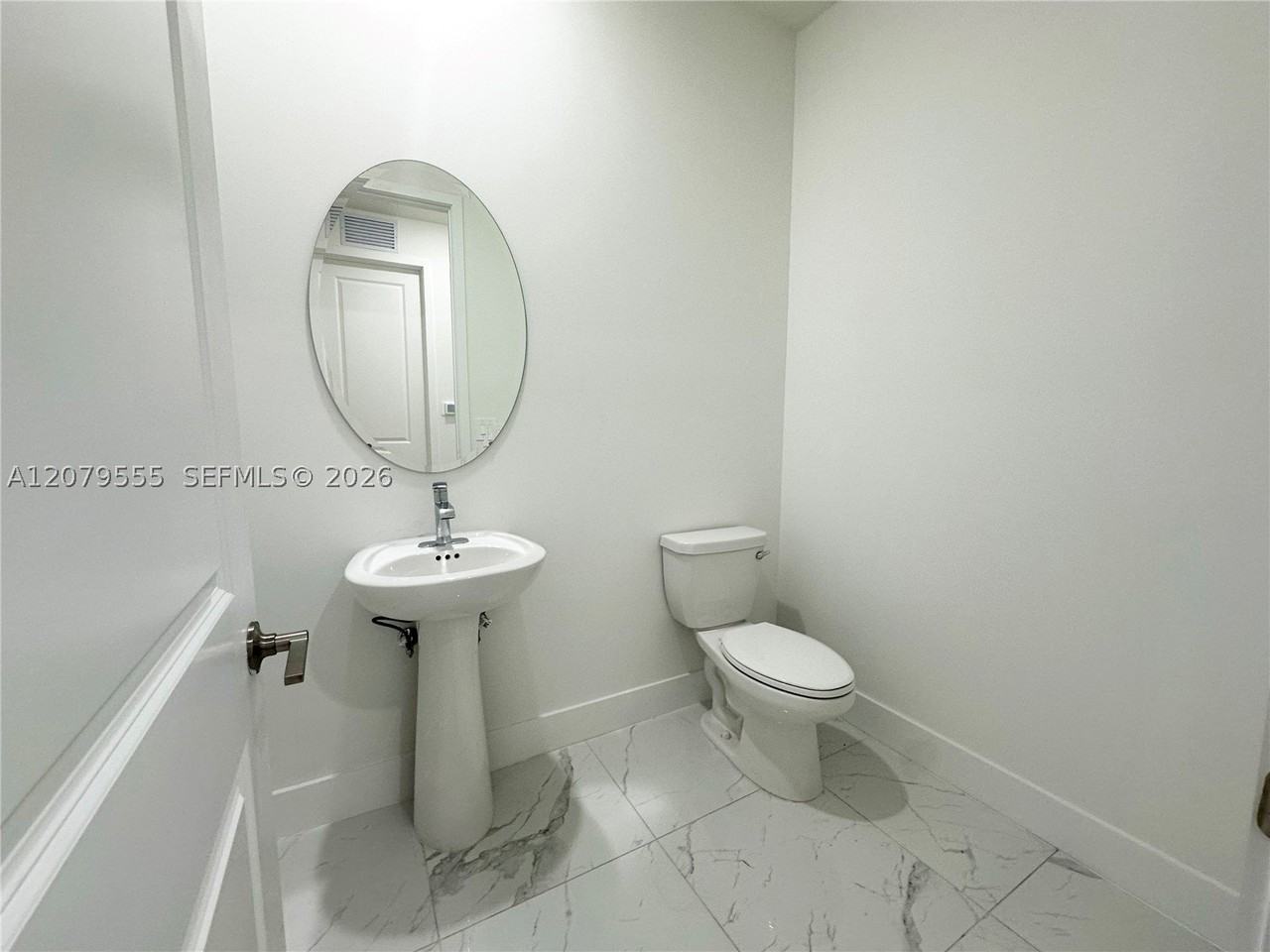 12273 Sw 44th St - Photo 4 of 31